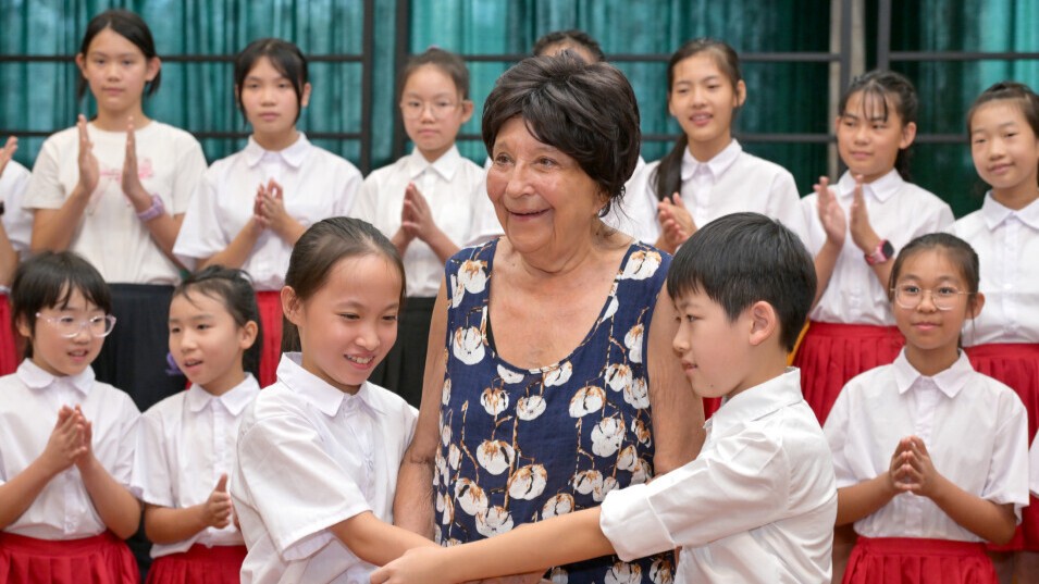 Daughter of Kazakh musician visits Guangzhou and praises its brilliant music
