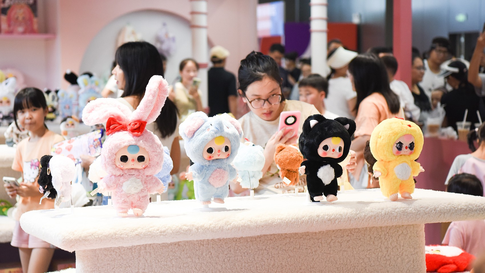 会展看广东｜意向合作金额破15亿元！第十五届漫博会亮点纷呈