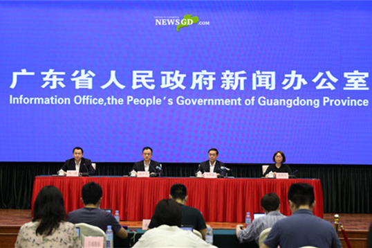 These people coming to Guangdong need to undergo a 14-day quarantine