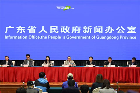 Expert: outbreak will end by June, if countries take urgent action