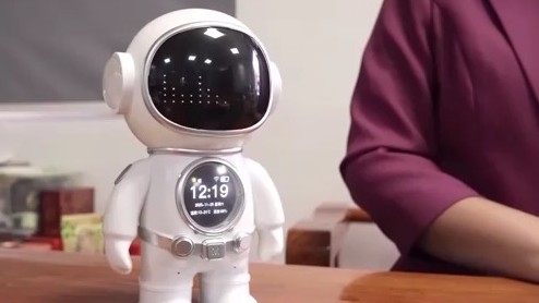 从解压玩具到“情绪伙伴” AI玩具市场持续升温