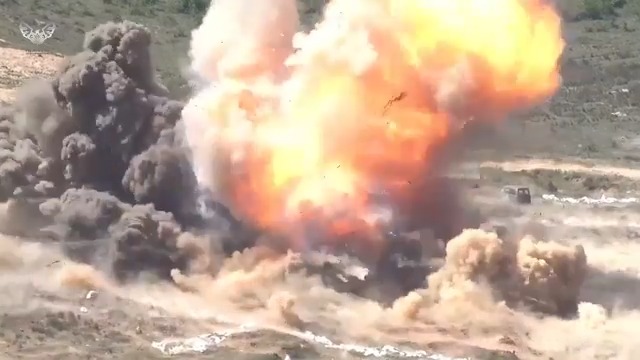 南部空军发布《别太狂》：我和战机凌空一击，将它“干掉”