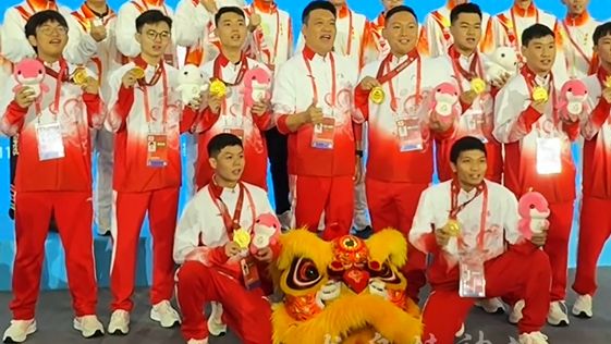 粤港澳联队勇夺冠军！十五运会舞龙舞狮决赛首金诞生