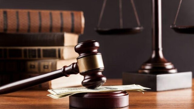 云安开展旁听庭审警示教育活动