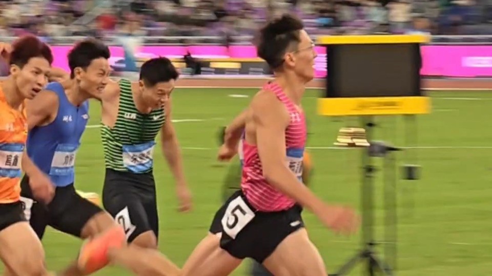 全运时刻｜祝贺！田径男子200米广东队施君豪摘金