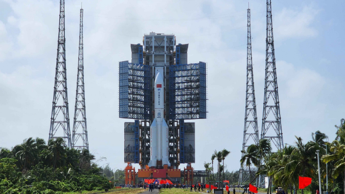 空间站梦天实验舱舱箭组合体转运至发射区 近日将择机实施发射