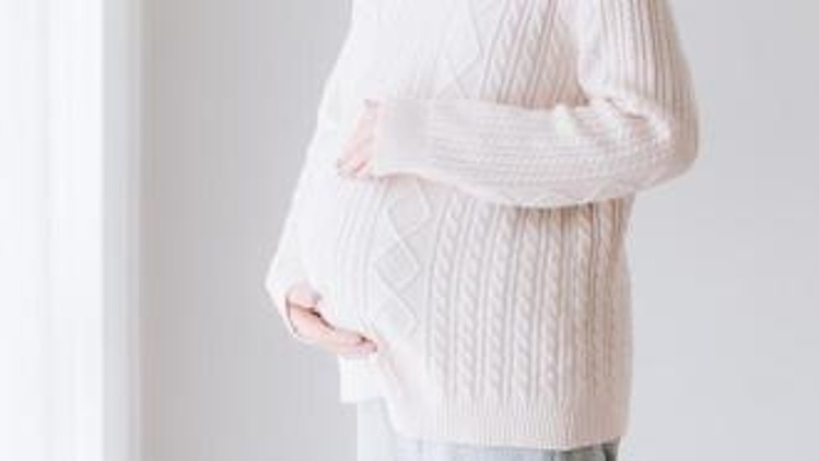 女子独自去医院堕胎，被丈夫起诉，法院发文