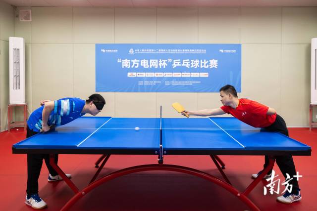 此次比赛在残特奥会乒乓球(大众组)赛事的基础上新增盲人乒乓球项目。 此次比赛在残特奥会乒乓球(大众组)赛事的基础上新增盲人乒乓球项目。