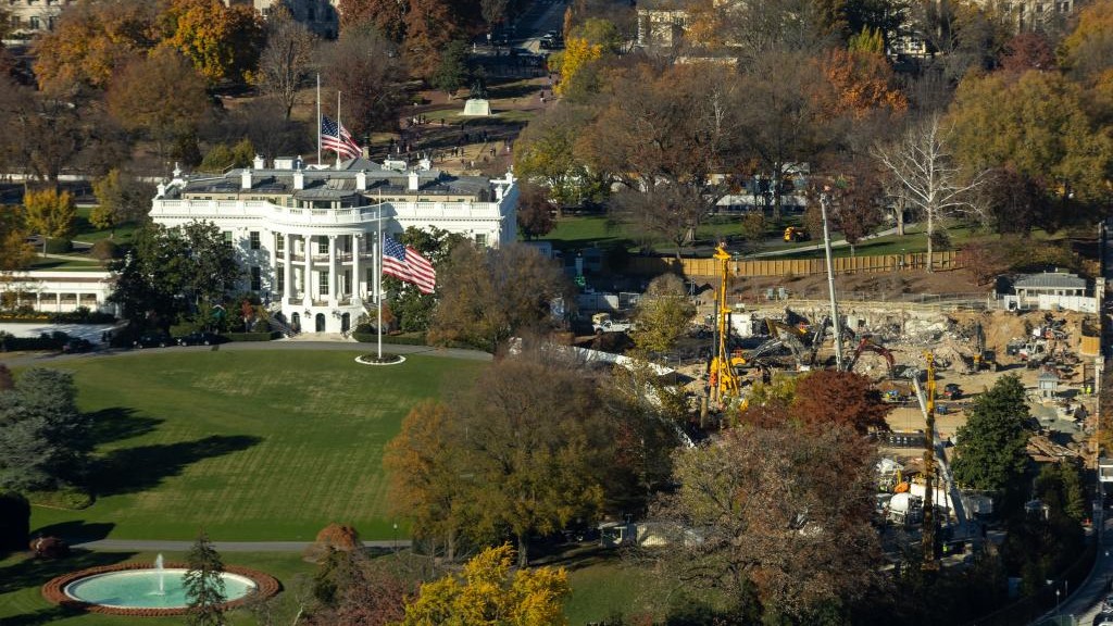 与特朗普意见不合 白宫宴会厅设计师换人