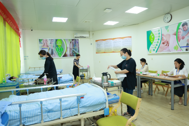广东省首批长期照护师职业技能等级认定考试顺利举行 受访者 供图
