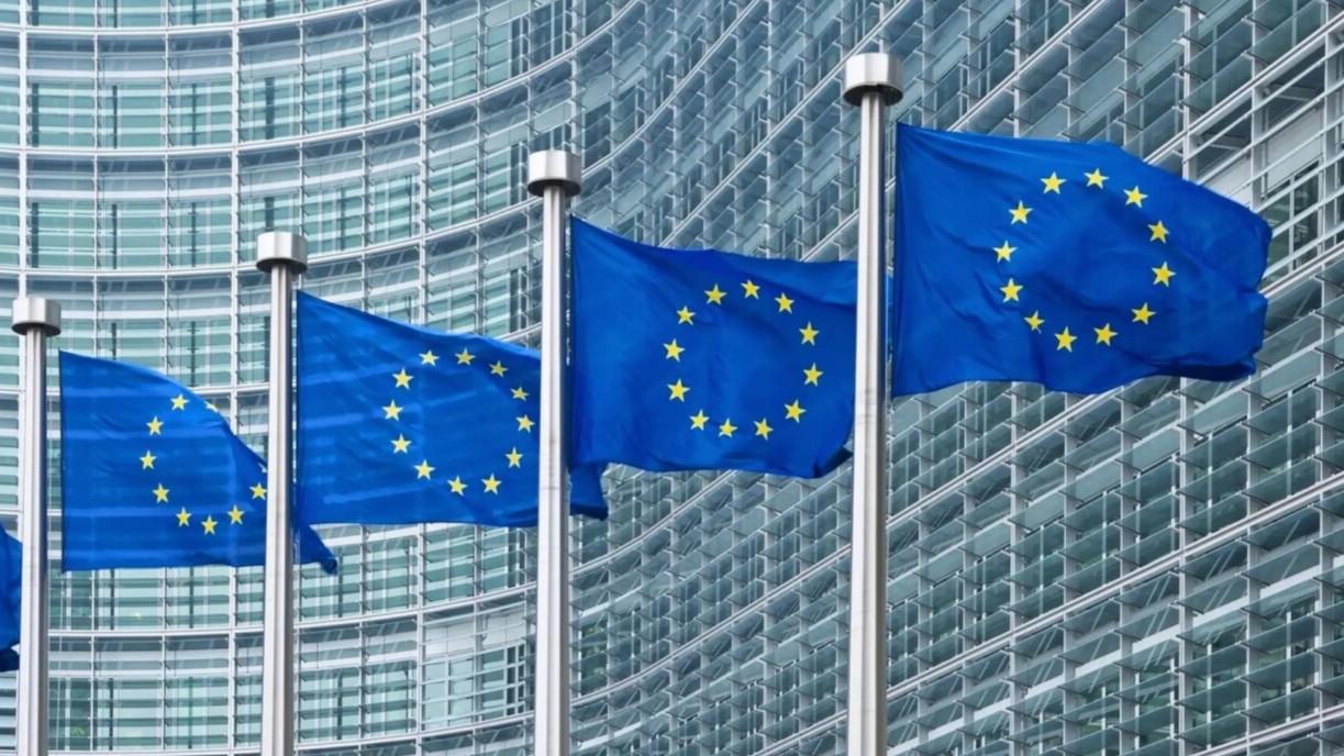 欧盟认定美国社交媒体平台X在透明度方面违法