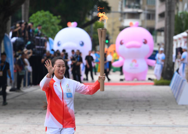 十五运会火炬传递澳门站。 十五运会火炬传递澳门站。