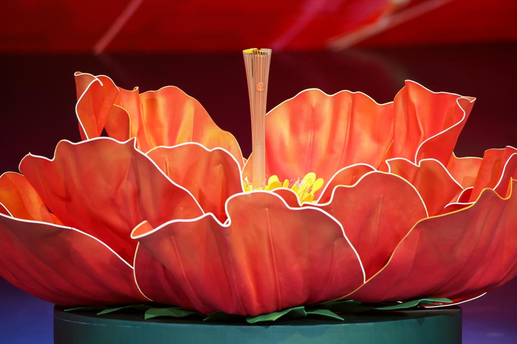 ↑8月2日，本届全运会火炬“绽放”正式发布。新华社记者 梁旭 摄