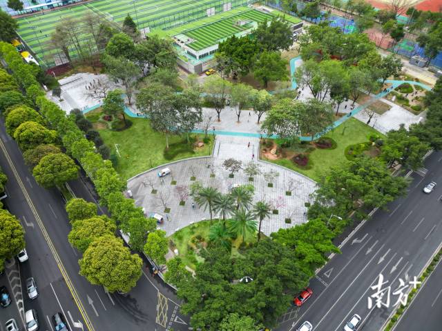 天河体育中心航拍。