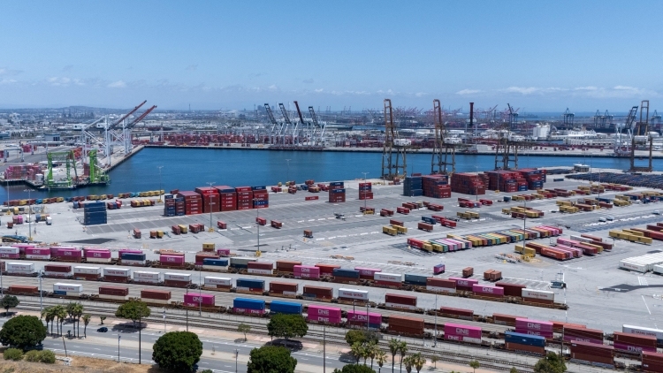 重提“加关税”，面对中方反制，美国黔驴技穷？|经济粤评