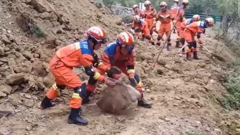 甘肃陇西震后第一夜群众安置情况如何？记者探访