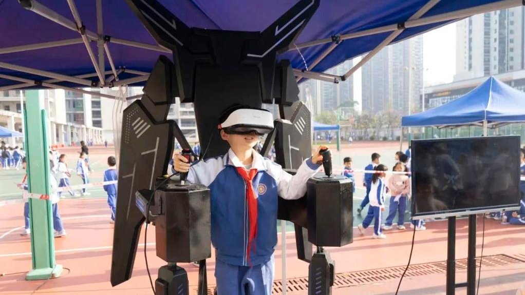 Across China: China strives to cultivate tech-savvy generation in AI-driven classrooms