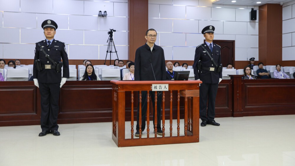 受贿2.89亿余元  中国电科原副总经理何文忠一审被判死缓
