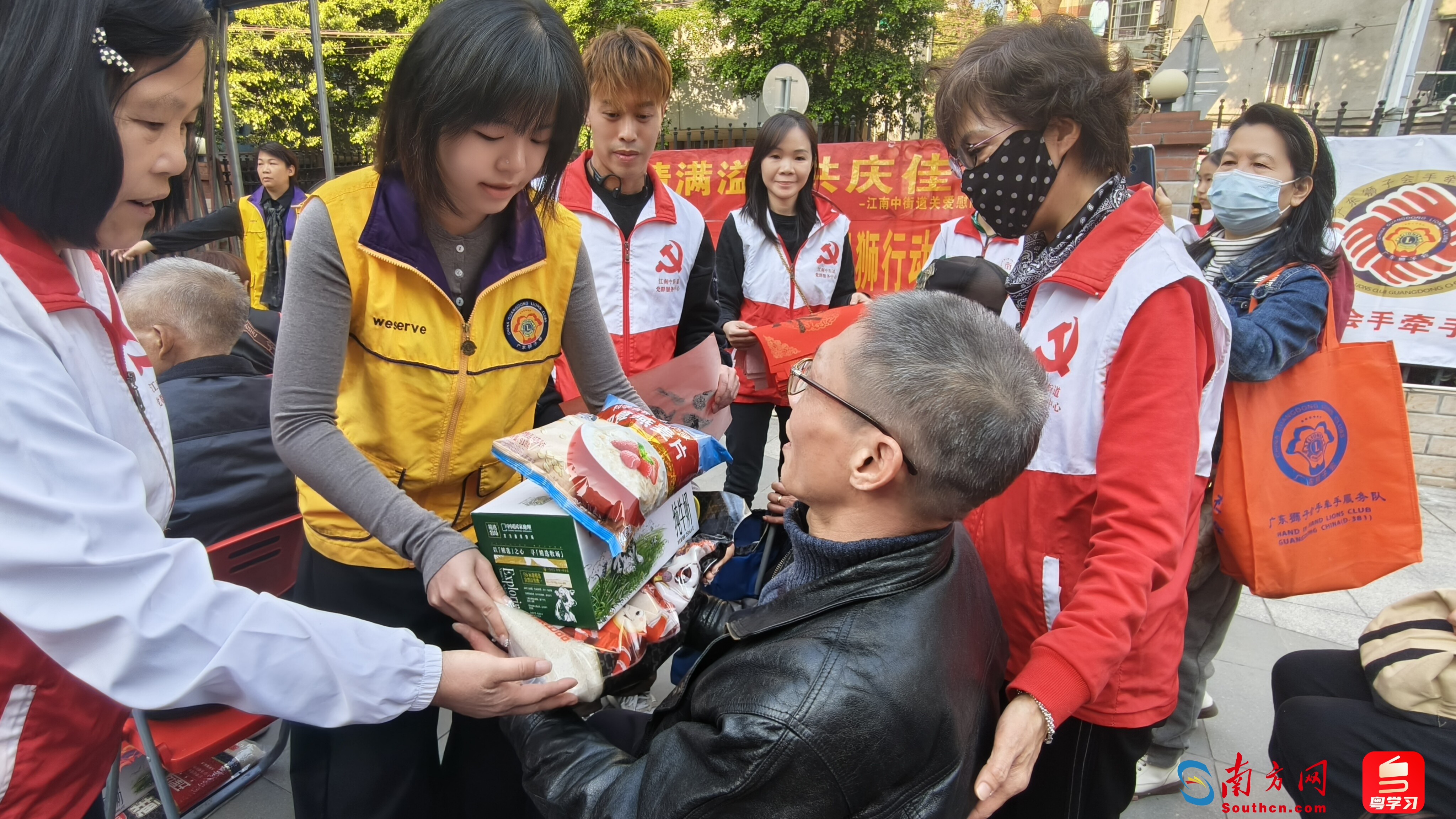 陈钰瑶参与广东狮子会组织的志愿活动