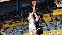 CBA季后赛：广东男子篮球收获35分大胜！总比分3-1淘汰浙江晋级四强