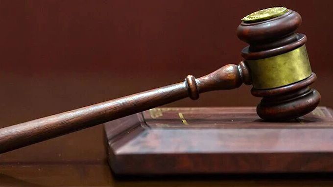 一块LED屏引发的维权