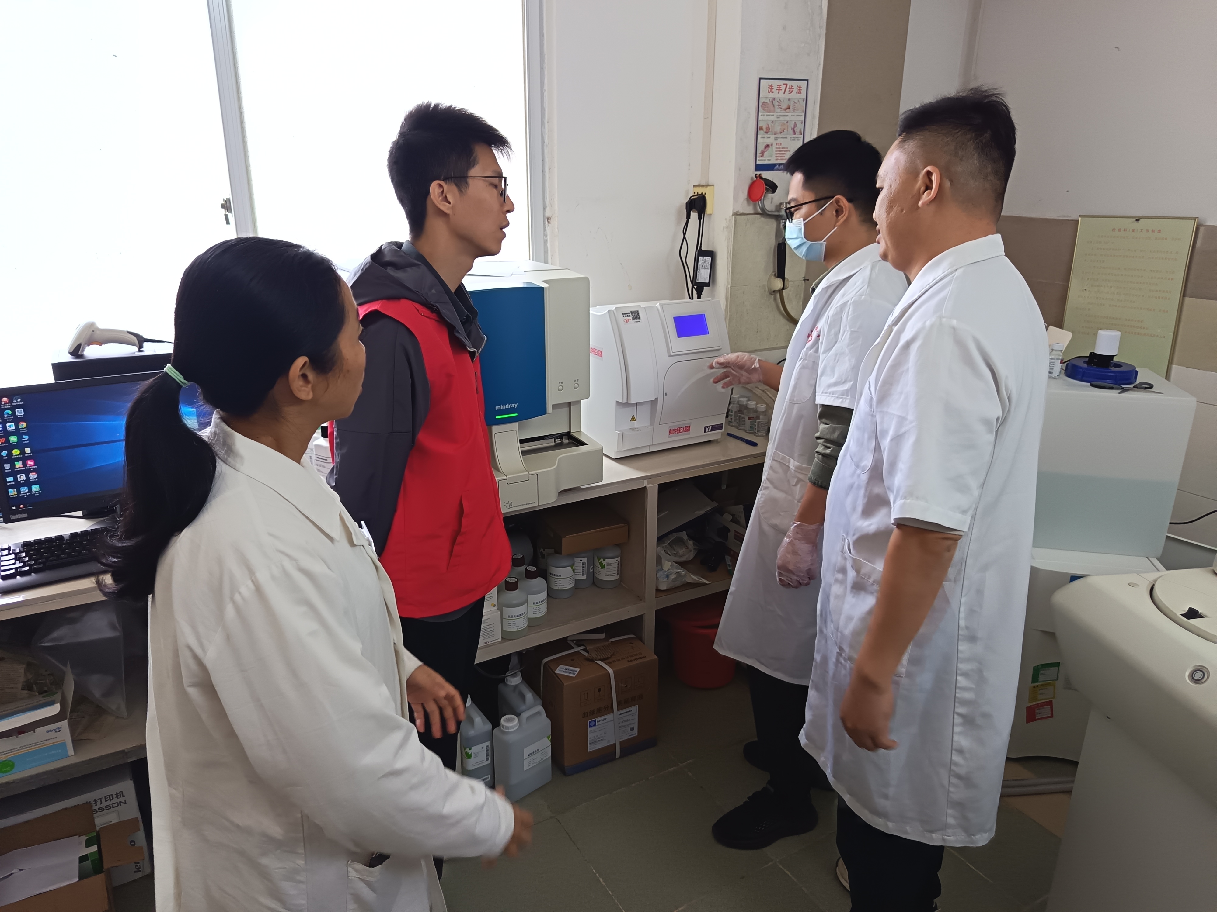 佛山三水医院捐赠设备落地郁南县通门镇