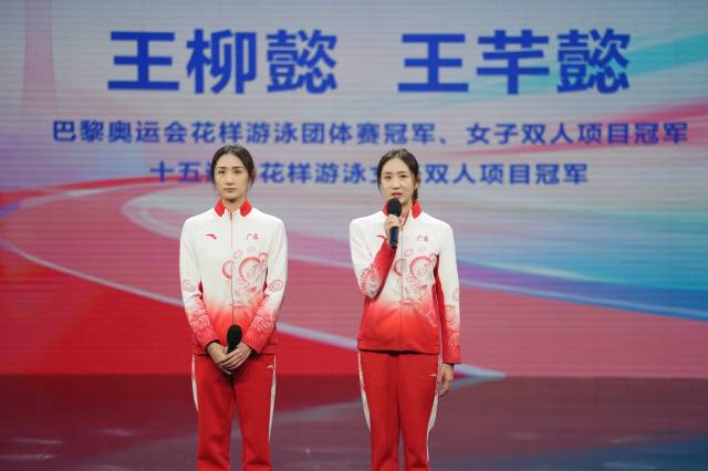 王柳懿、王芊懿。 南方+ 姚志豪 拍摄 王柳懿、王芊懿。 南方+ 姚志豪 拍摄