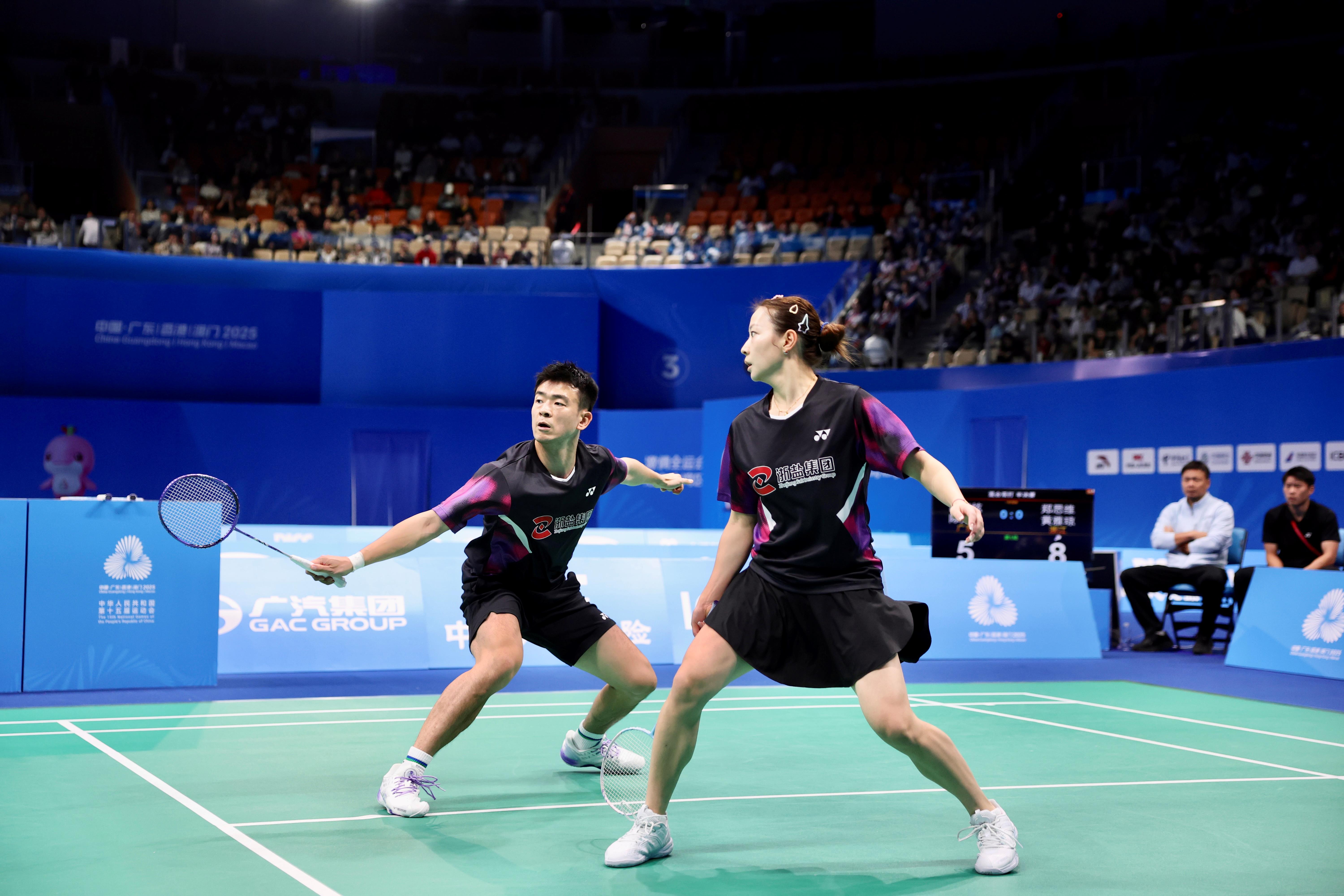 混双半决赛，郑思维/黄雅琼2比0战胜对手晋级。