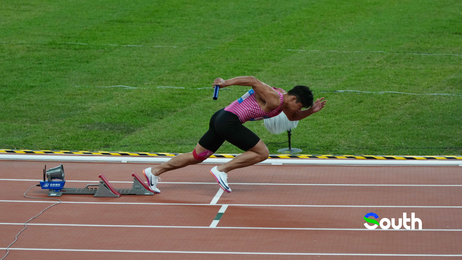 ​Su Bingtian's last dance, Team Guangdong achieves 4th place in Men's 100-Meter Relay