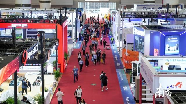 大湾区同日“上新”！广州“链”动全球，深圳“芯”系未来