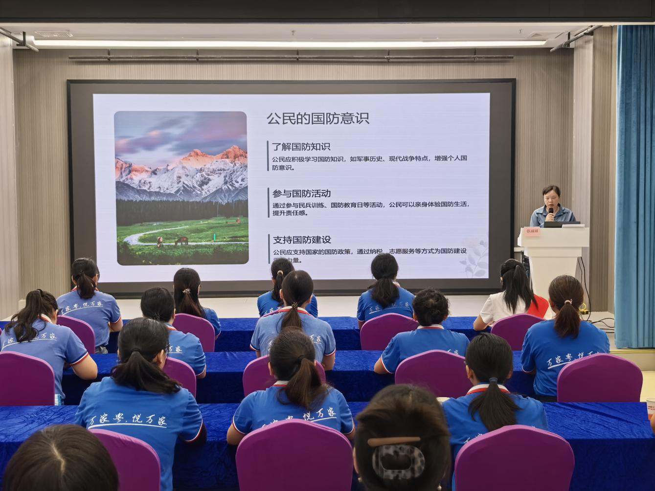 云城区总工会开展普法宣传活动