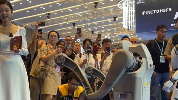 Fair Buzz② | Service robots: Back and Better!