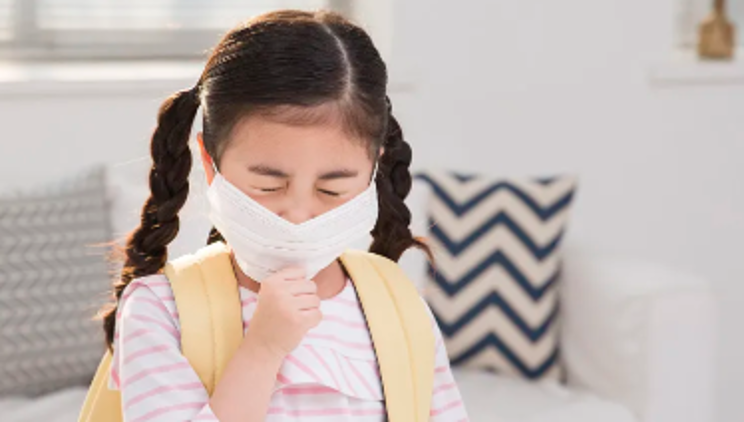 咳嗽久了会咳成肺炎……是真是假？| 谣言终结站