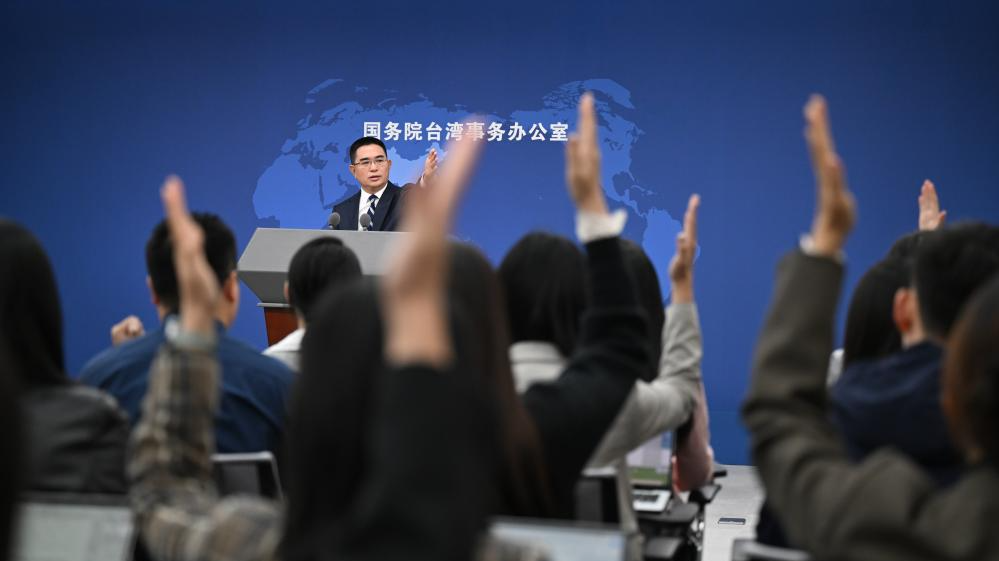 Mainland to expand on-arrival document service for Taiwan residents