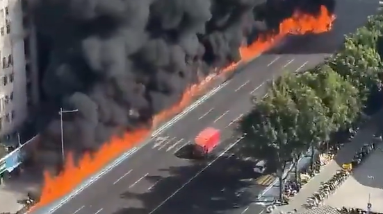 Truck loaded with paraffin catches fire in Guangzhou; no injuries reported