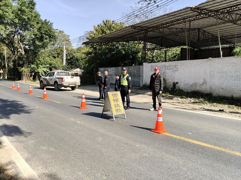 云浮多部门联合开展拖拉机道路交通安全执法检查