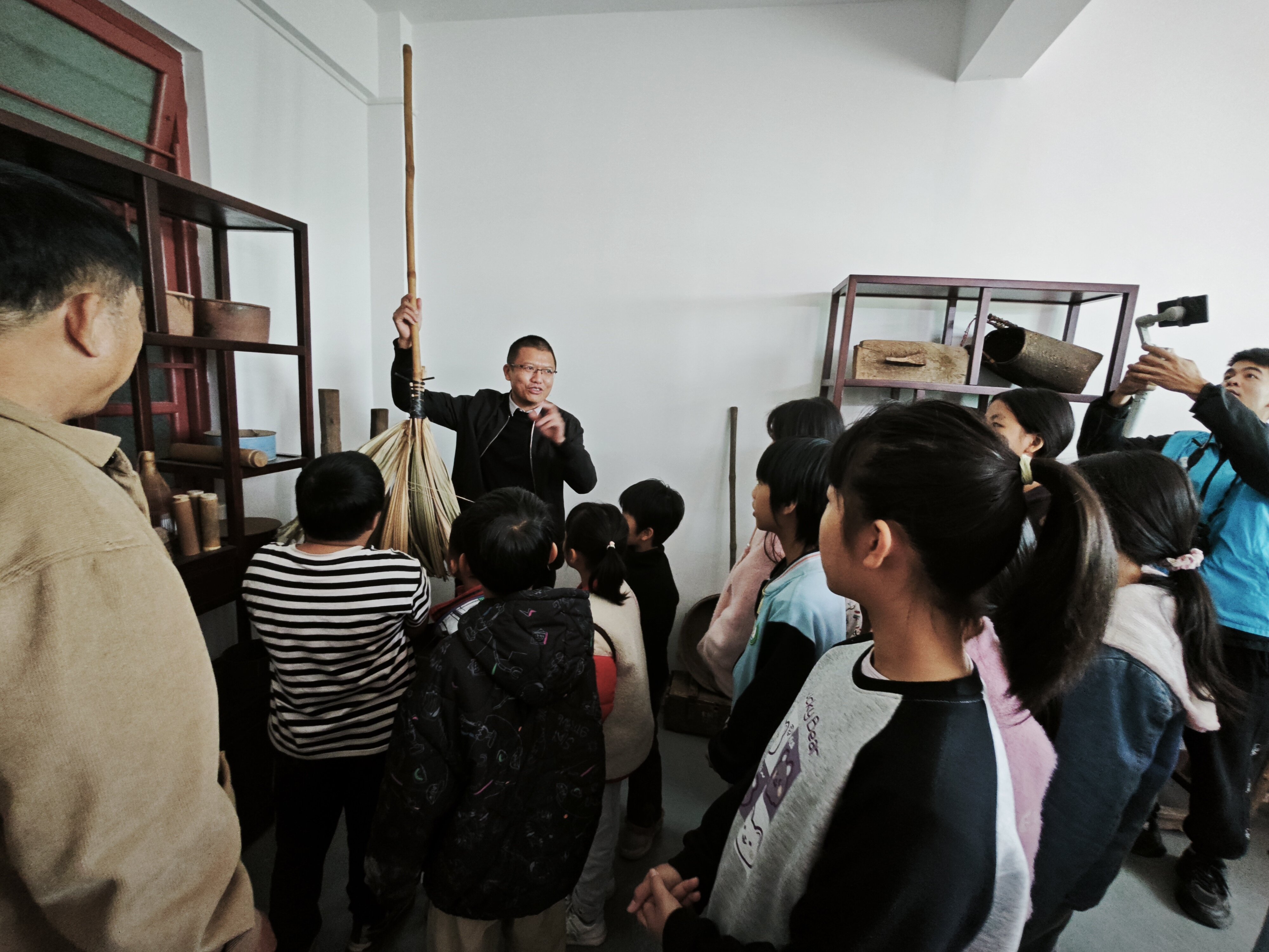 郁南县河口镇乡村记忆民俗展正式揭牌