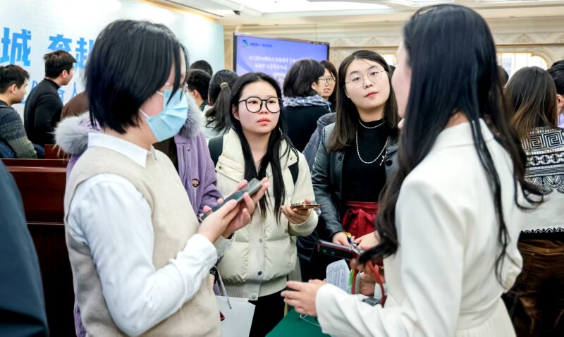涉春節(jié)檔電影相關(guān)討論，600余個違規(guī)賬號被禁言