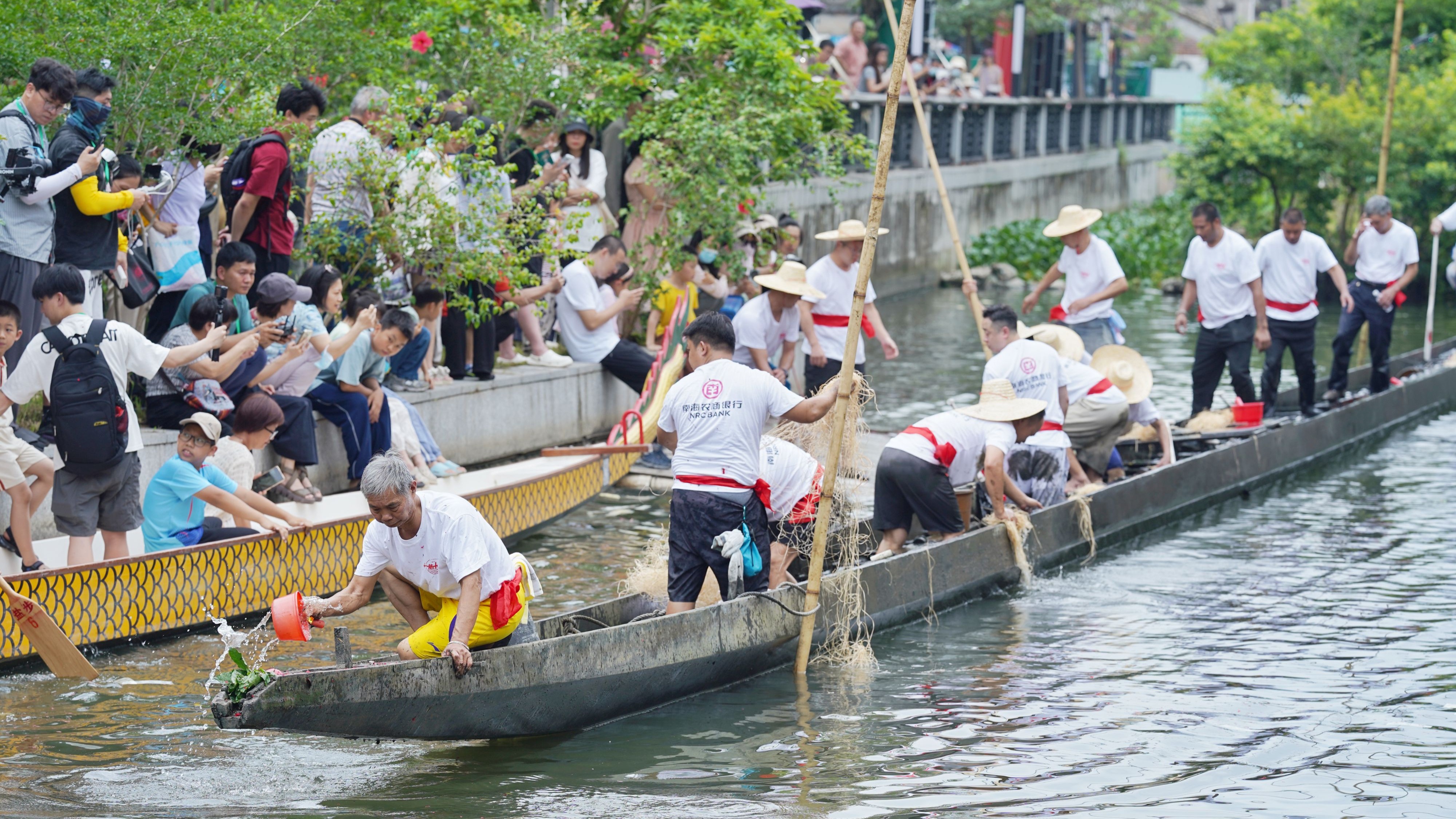 At 593 years old! China's oldest dragon boat "awakens" in Dali's Yanbu
