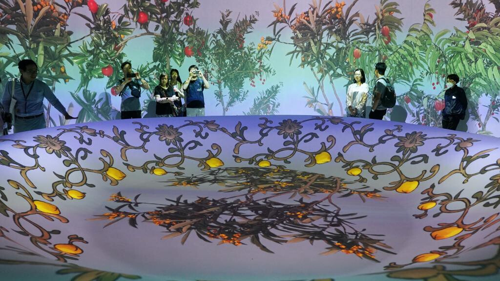 Ouverture d'une exposition numérique immersive sur les motifs traditionnels au Musée du Palais de Hong Kong