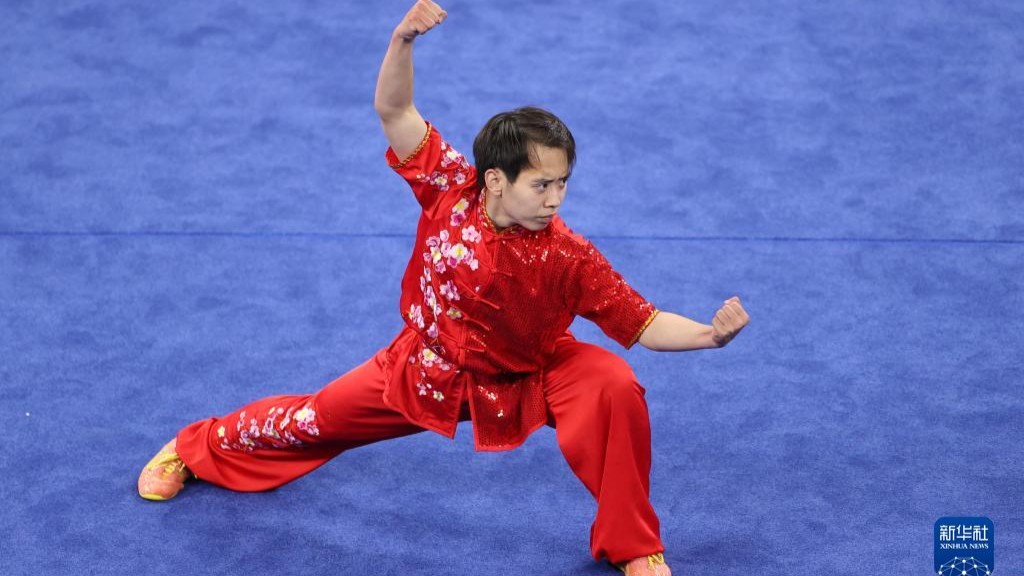 第三金！中国选手金哲典夺得成都大运会男子长拳金牌