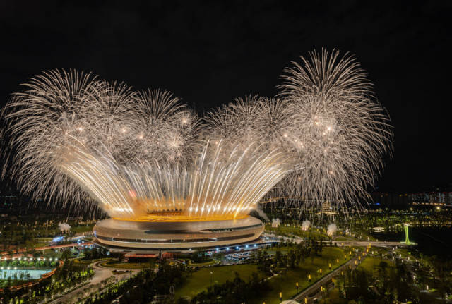 成都大运会开幕式现场。图源新华社 成都大运会开幕式现场。图源新华社