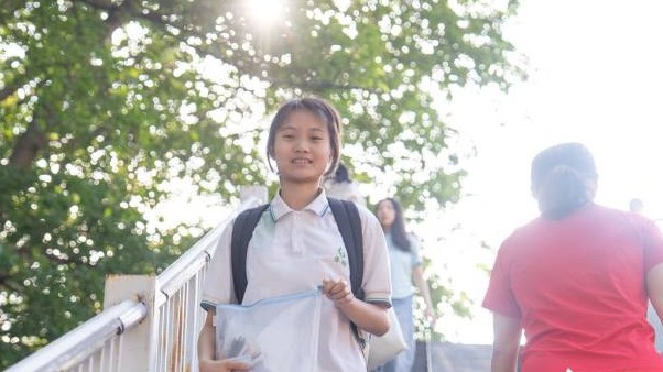 2025年广东夏季高考共有78.4万名考生，数量位居全国第二