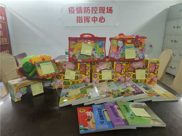 暖心！广州白云封控区小寿星收到生日蛋糕