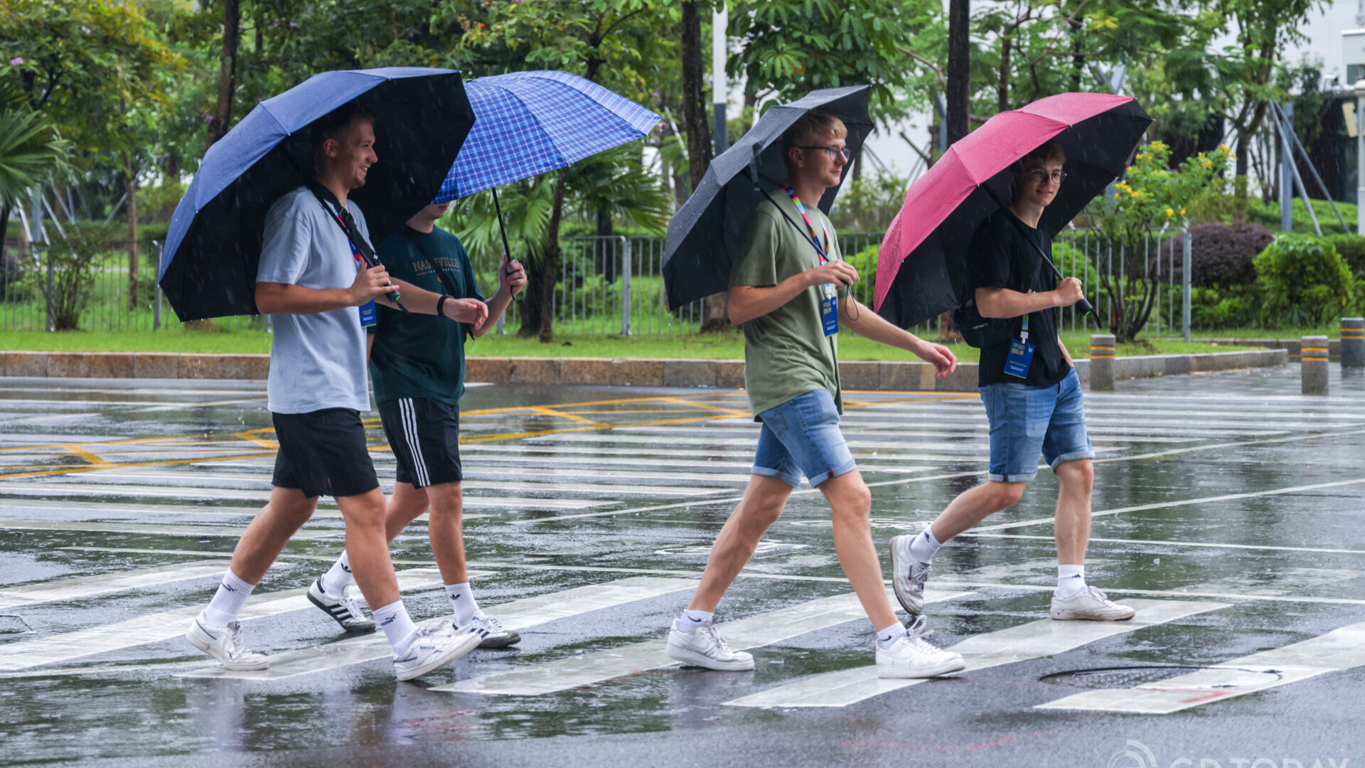 Cold front meets monsoon, bringing both cooler temperatures and rainfall to Guangdong