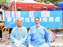 我的抗疫故事 | 耄耋之年,披甲战疫!广州白云均禾老党员坚守一线 我的抗疫故事 | 耄耋之年,披甲战疫!广州白云均禾老党员坚守一线