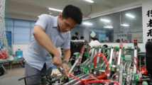 布局新“赛道”!广东高校纷纷抢办产业学院为哪般? 布局新“赛道”!广东高校纷纷抢办产业学院为哪般?