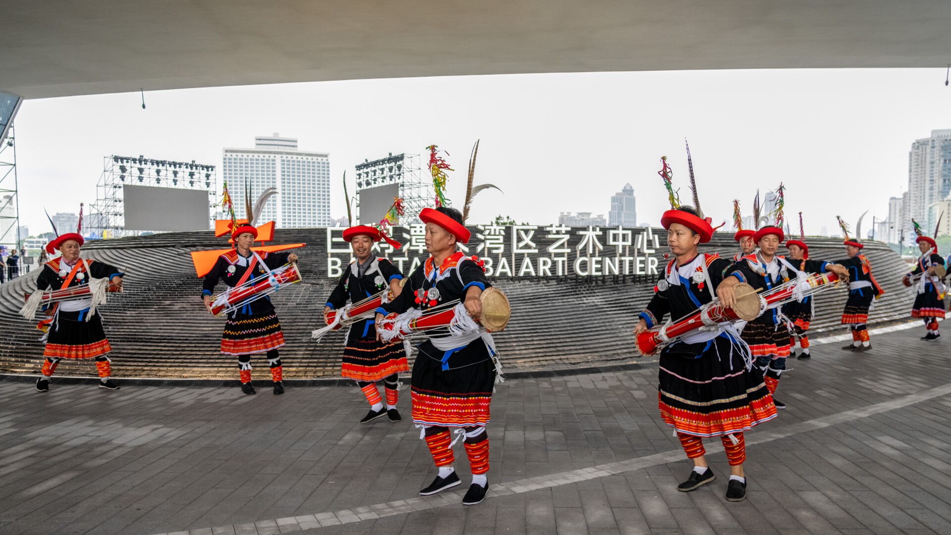 Guangdong Intangible Cultural Heritage Museum debuts with cultural carnival