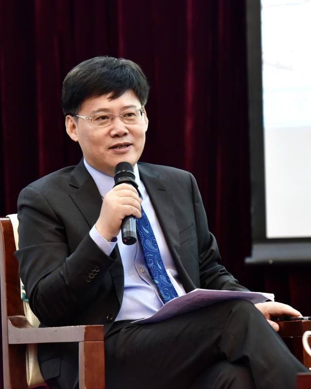 中山大学中国语言文学系教授、博士生导师、系主任彭玉平。
