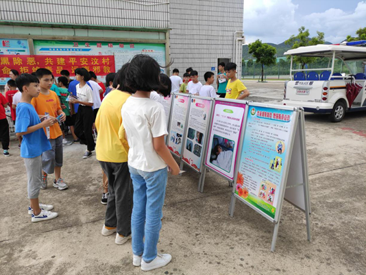 d4c34f59f6d8a3082d37.png blob.png